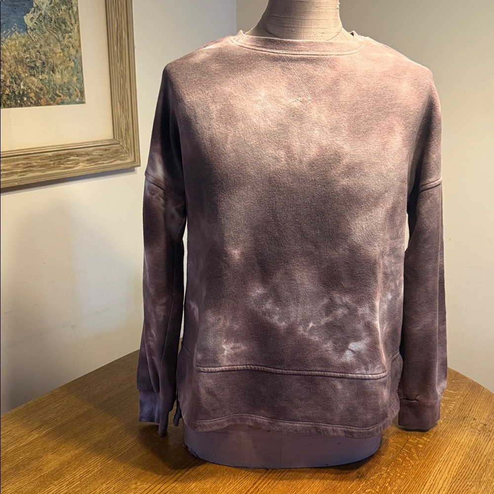 Cozy Universal Thread Women's Tie-Dye Sweatshirt - Purple